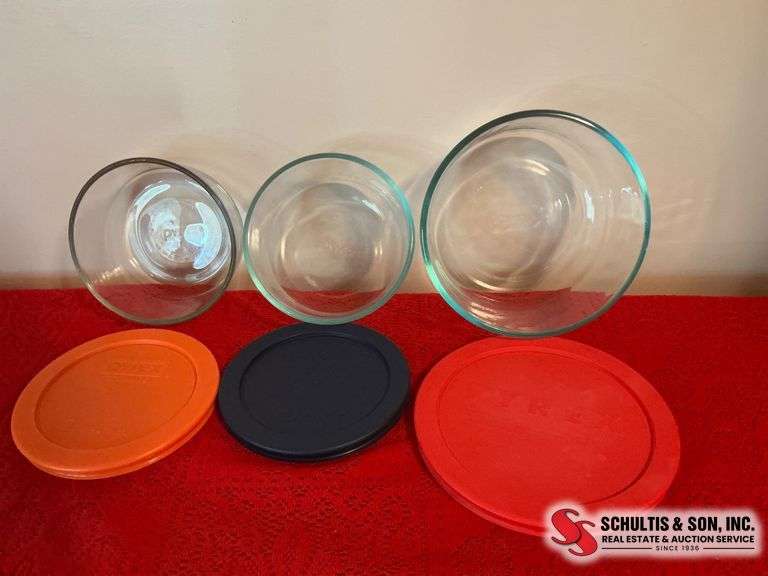 Pyrex Storage Bowls