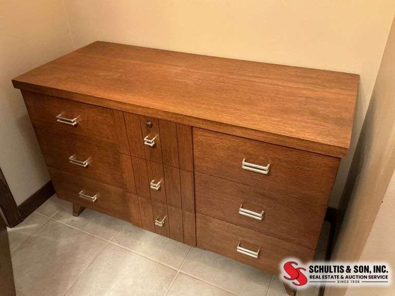 Lane Cedar Chest Dresser