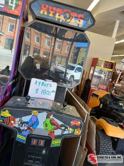 Atari Xybots Arcade Game