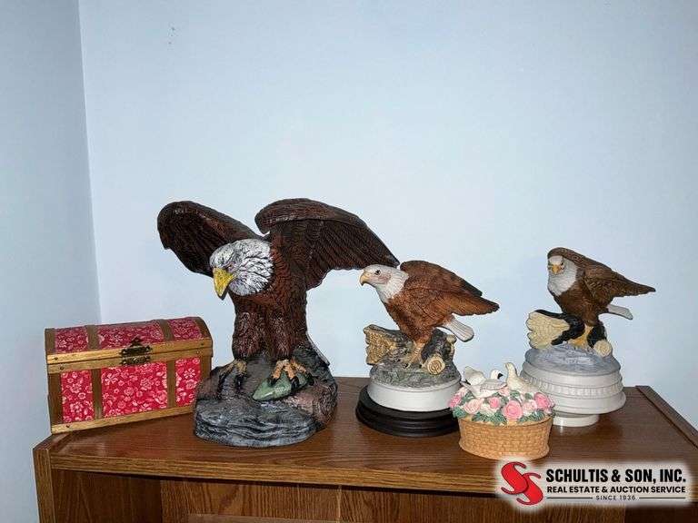 Eagle Figurines Collection