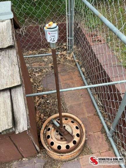 Metal Flower Bed Sprinkler