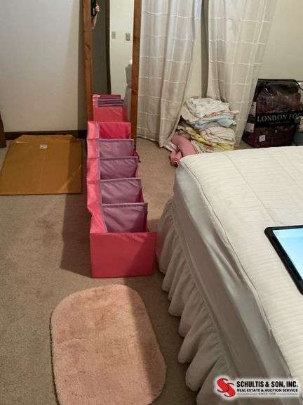 Organizer Set and Mirror