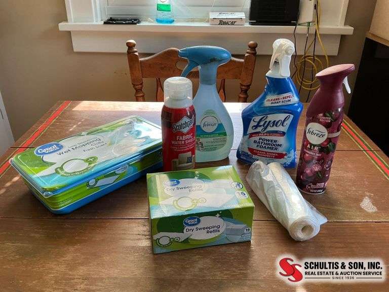 Household Cleaning Lot