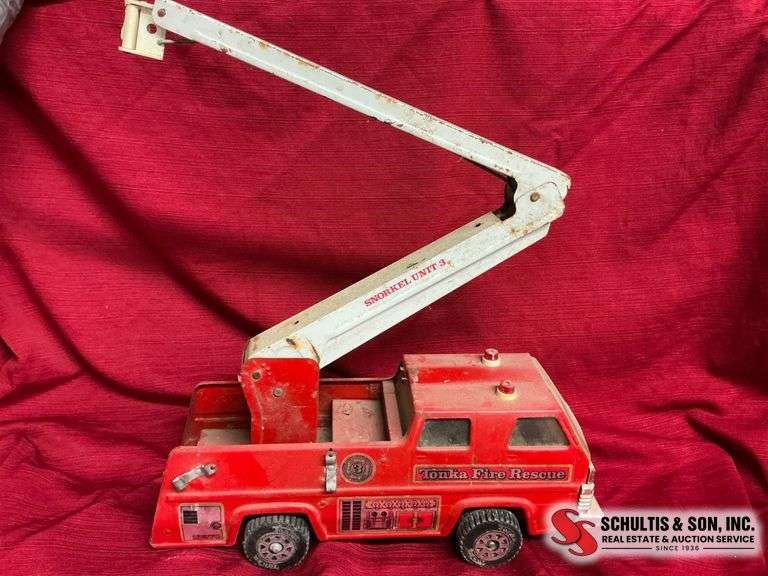 Tonka Fire Rescue Truck