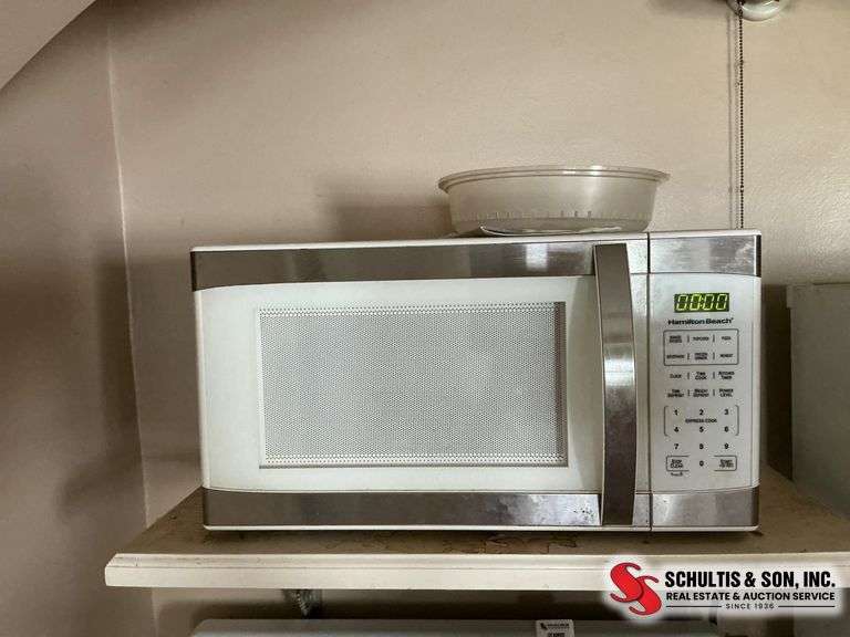 Hamilton Beach Microwave
