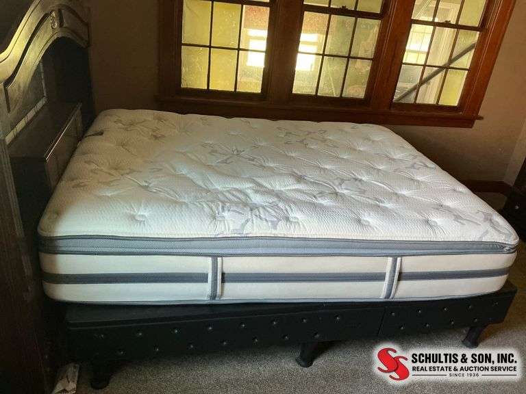 Beautyrest Mattress with Bed Set and Dresser