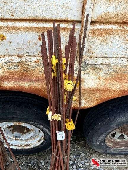 Bundle of 20 Electric Fence Posts
