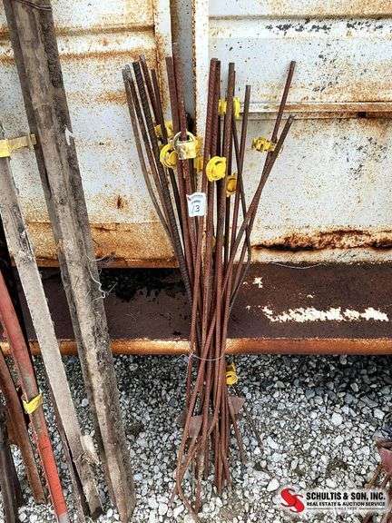 Bundle of 20 Metal Electric Fence Posts