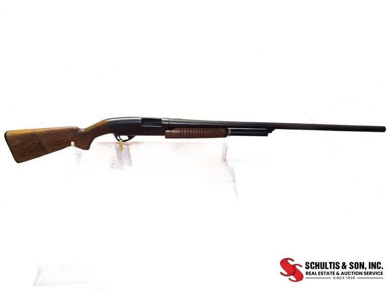 Stevens Model 77D 12 Gauge Pump Shotgun