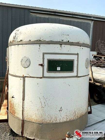 16 Ft 1980s Bumper Hitch Stock Trailer