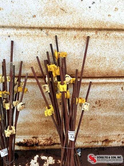 Bundle of 20 Electric Fence Posts