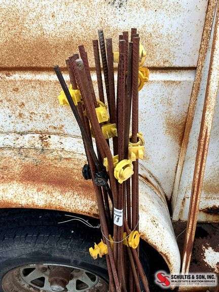 Bundle of 20 Metal Electric Fence Posts