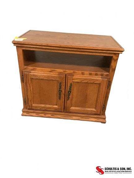 Oak Wood TV Stand With Double Doors