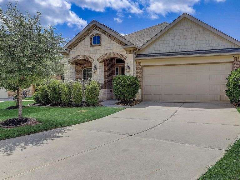 Single Family Residence: Houston, TX