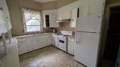 Single Family Residential: Edwards, MS