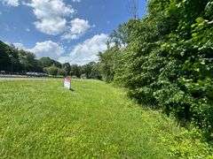 Vacant Commercial Lot: Old Bridge, NJ