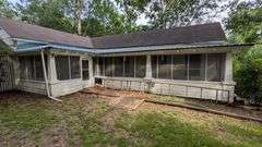 Single Family Residential: Edwards, MS