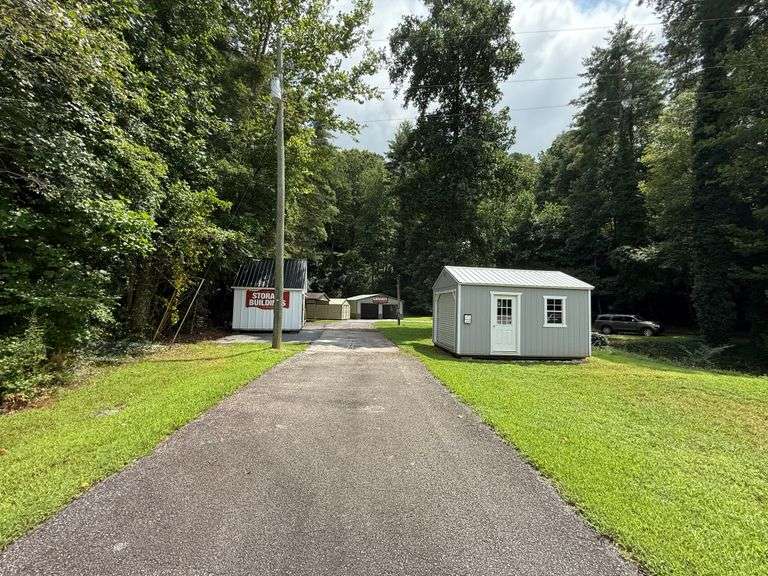 Commercial Land: Lakemont, GA
