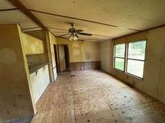 20 Acres of Agricultural land w/ Mobile Home: Levy County, FL