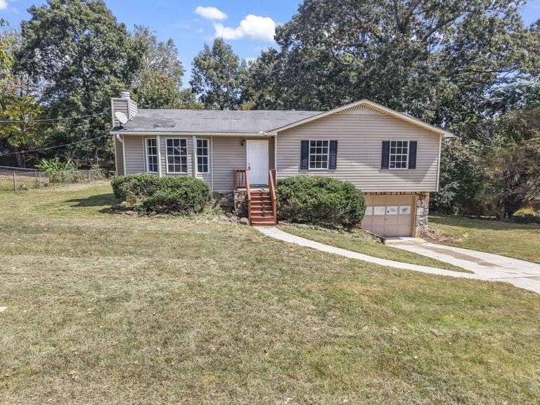 Single Family Residential: Pinson, AL