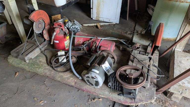 Daytona Electric Chain Hoist, 3 electric motors, 2 metal chop saws, electric agitator