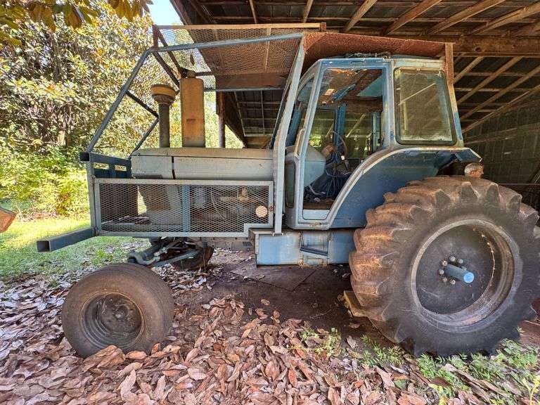 1977 Ford 9700 Tractor