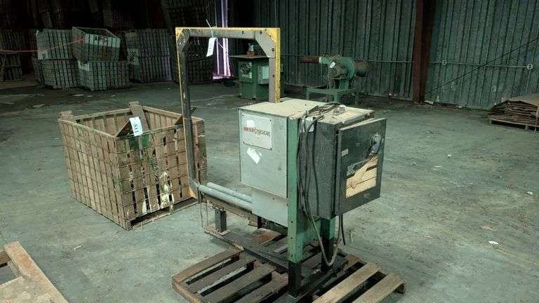 Signode Power Strapping Machine