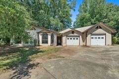 Single Family Residential: Woodbury, GA