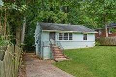 Single Family Residence: Atlanta, GA