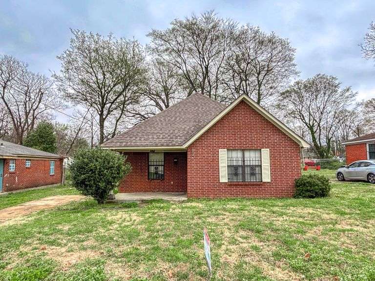 Single Family Residence: Memphis, TN