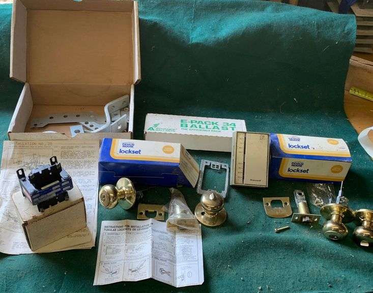 Lock Sets, batteries + more - Sherwood Auctions