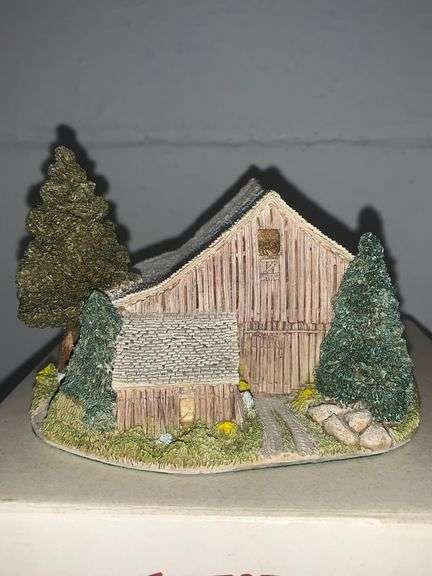 Lilliput Lane Pepsi Cola Barn - Sherwood Auctions