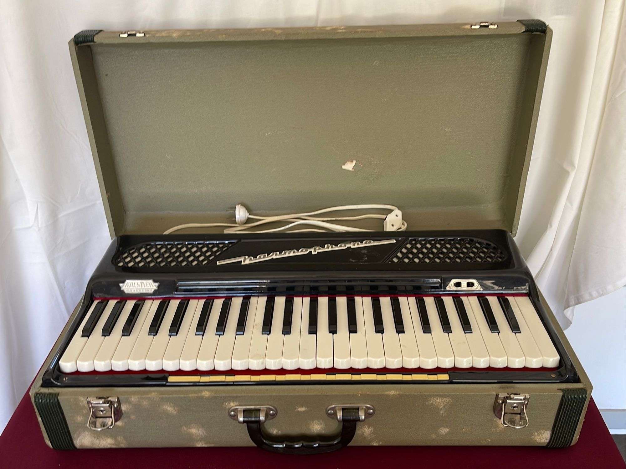 Koestler Harmophone Air Organ in Case, Made in West Germany
