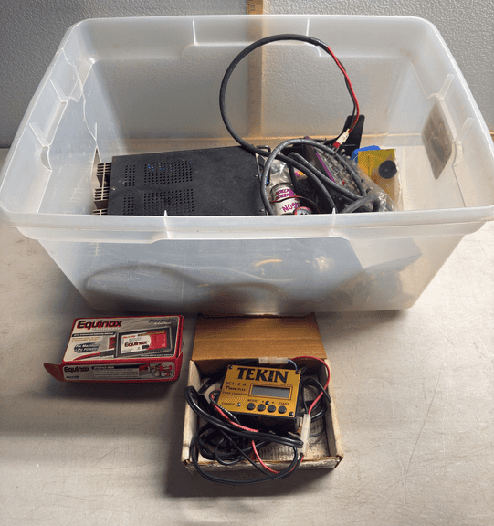 Equinox LiPo Cell Balancer, Tekin Power-Flex Peak Charger & More