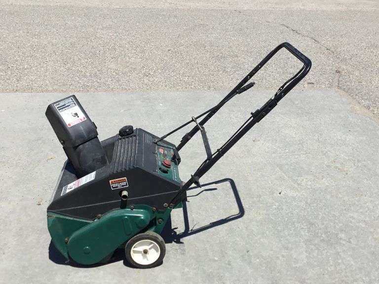Yard machines snow blower