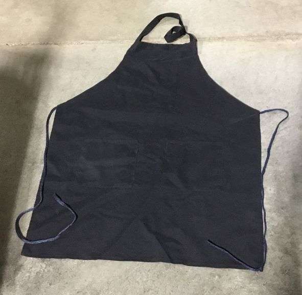 5 Black Aprons