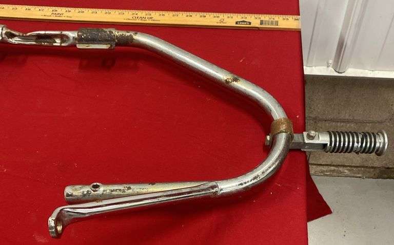 BMW R-Series Crash Bars w/Highway Pegs - Sherwood Auctions