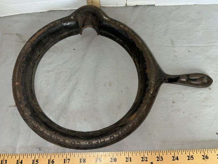 OLD GRISWOLD CAST IRON # 8 WAFFLE IRON BASE ONLY