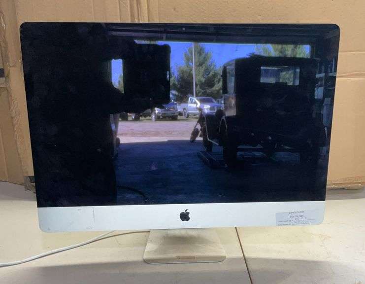 Apple iMac 27” Screen Has Been Factory Reset & Comes W/Password