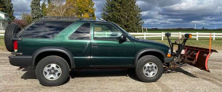 Weekly Online Auction: Chevrolet Blazer, John Deere Pedal Tractor, Stroh’s Steins, Blow Molds, Hand Tools, Power Tools, Antiques & MORE! 