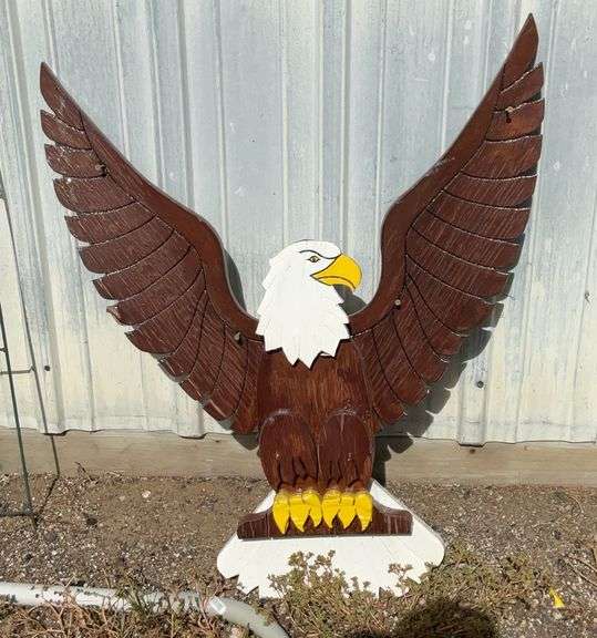 33”T Wooden American Eagle Decor