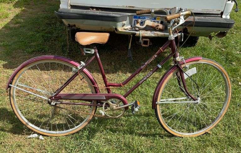 Bay Pointe 3 Speed Bicycle