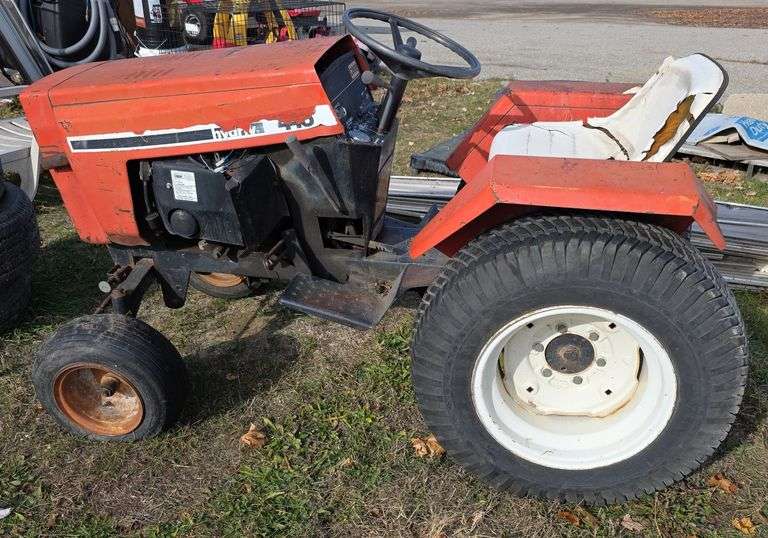 Case 446 Lawn Tractor