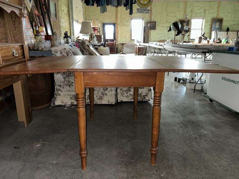Cherry Drop Leaf Table 30”T X 62”L X 42”W
