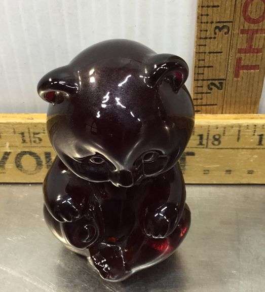 Fenton Ruby Glass Sitting Bear