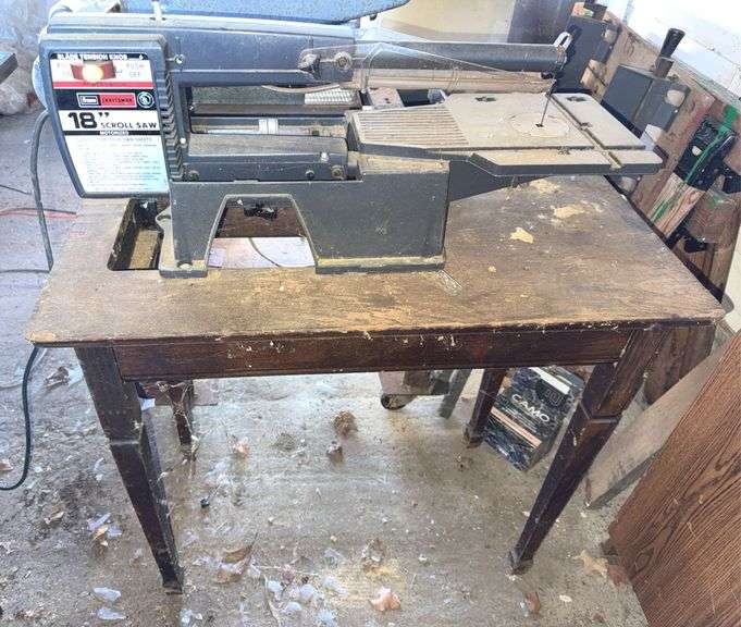 Craftsman 18” Scroll Saw Mounted on Wooden Table (30”T,34”W,18”D) - Has Power