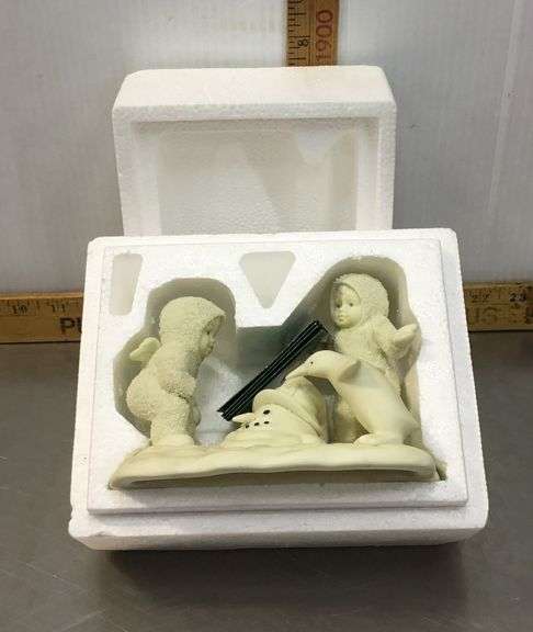 Dept. 56 Snowbabies Figurine