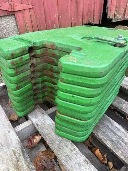 10 John Deere 8000 Series Front Suitcase Weights