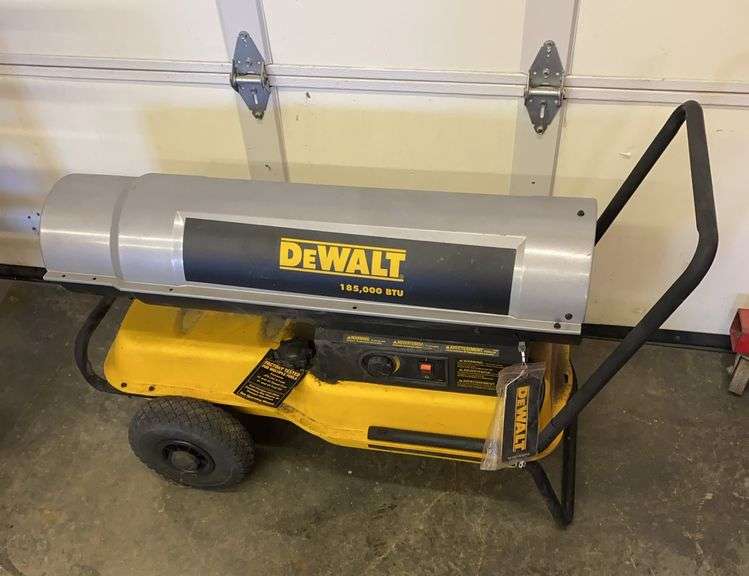 DEWALT 185,000 BTU Heater