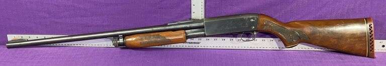 Ithaca Gun Co. Model 37 Featherlite  Pump Action 12 Ga.
